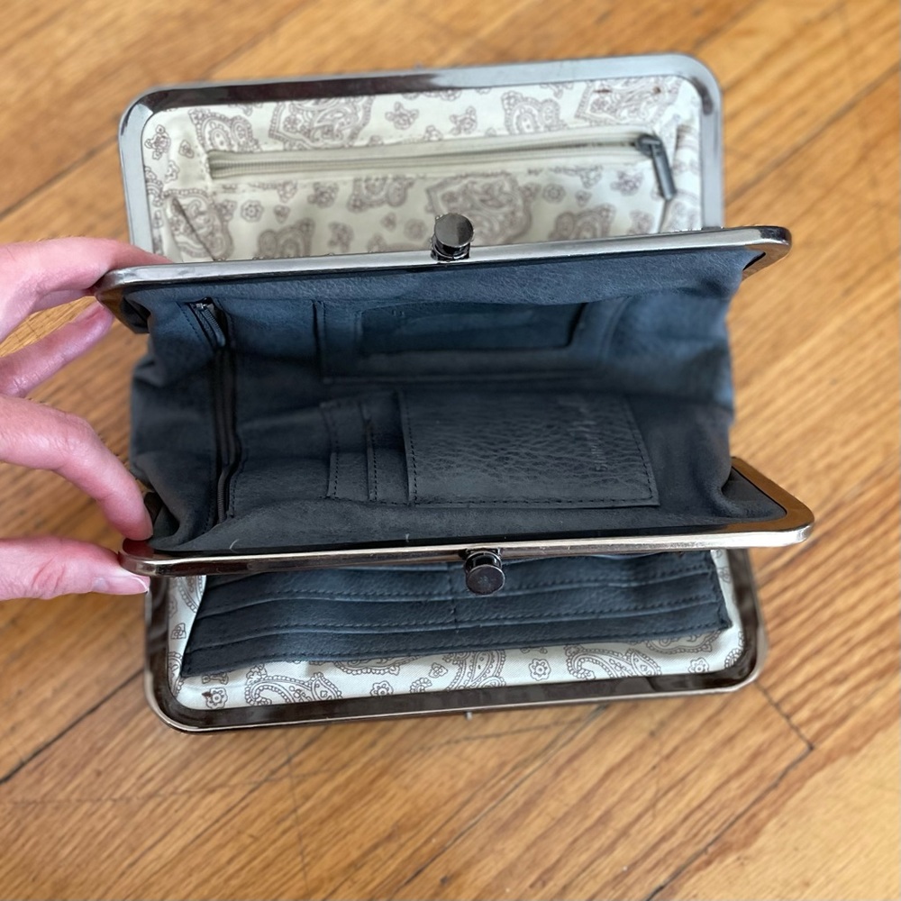 Simply Noelle Wallet With Multiple Compartments - image 5